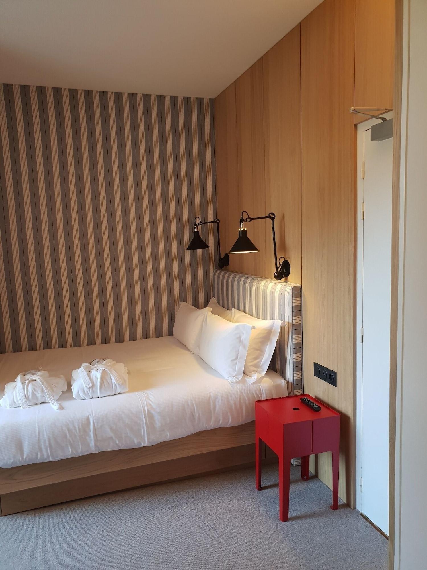 Le Grand Hotel Des Bains & Spa - Bretagne Locquirec Exterior foto