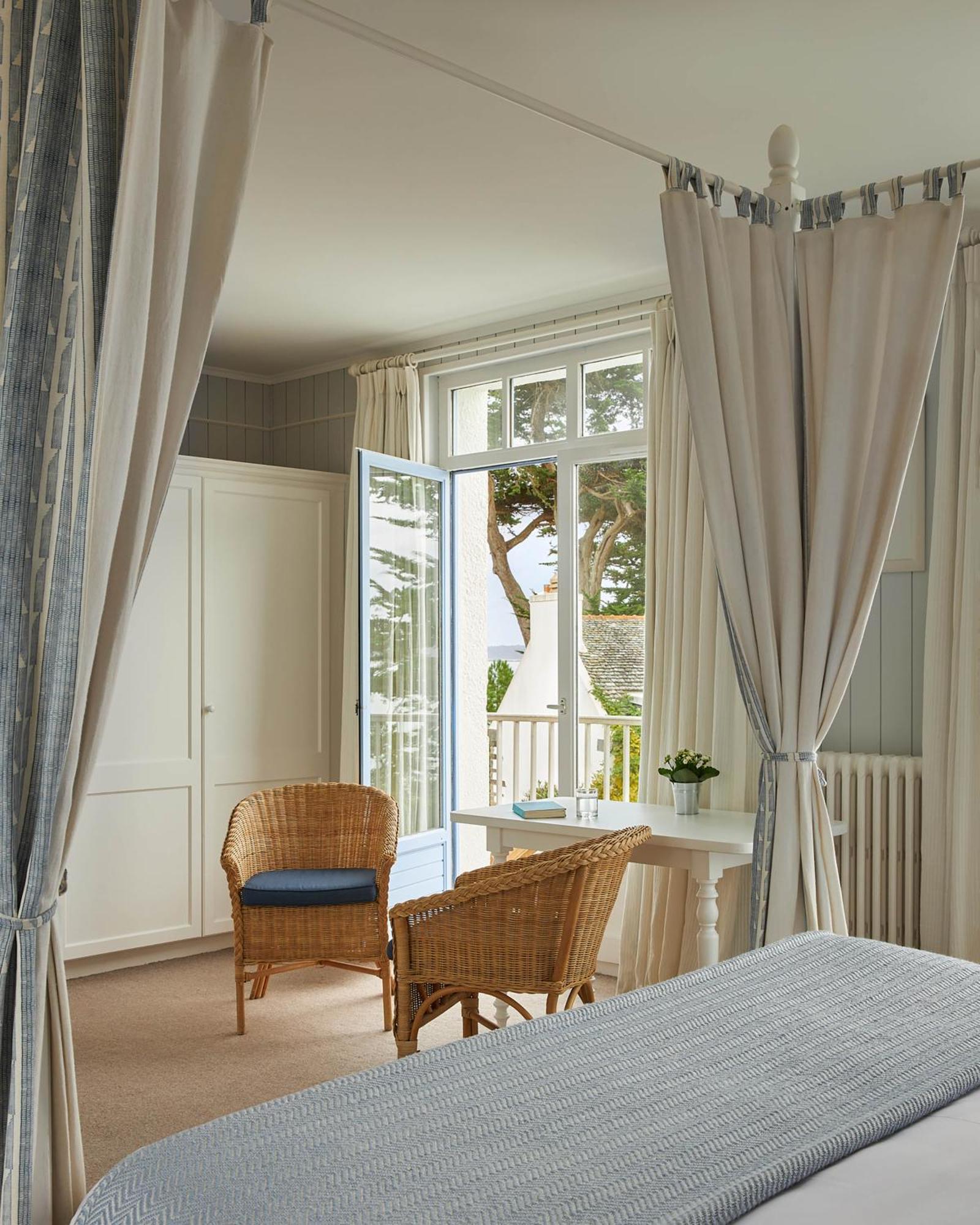 Le Grand Hotel Des Bains & Spa - Bretagne Locquirec Exterior foto