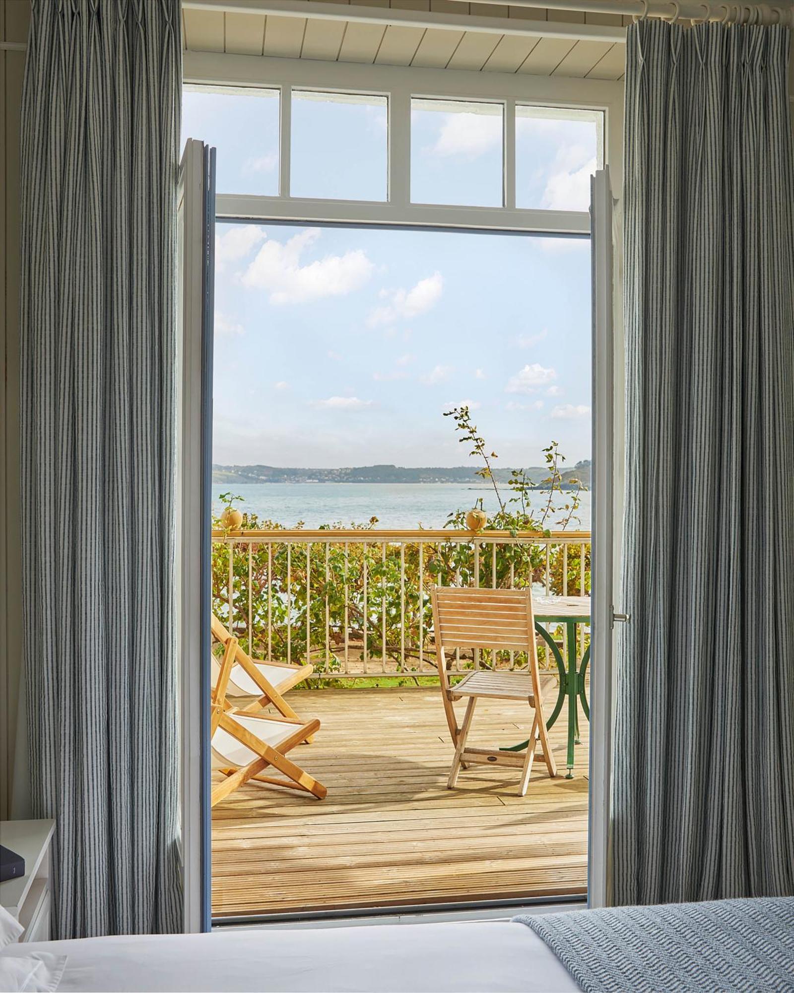 Le Grand Hotel Des Bains & Spa - Bretagne Locquirec Exterior foto