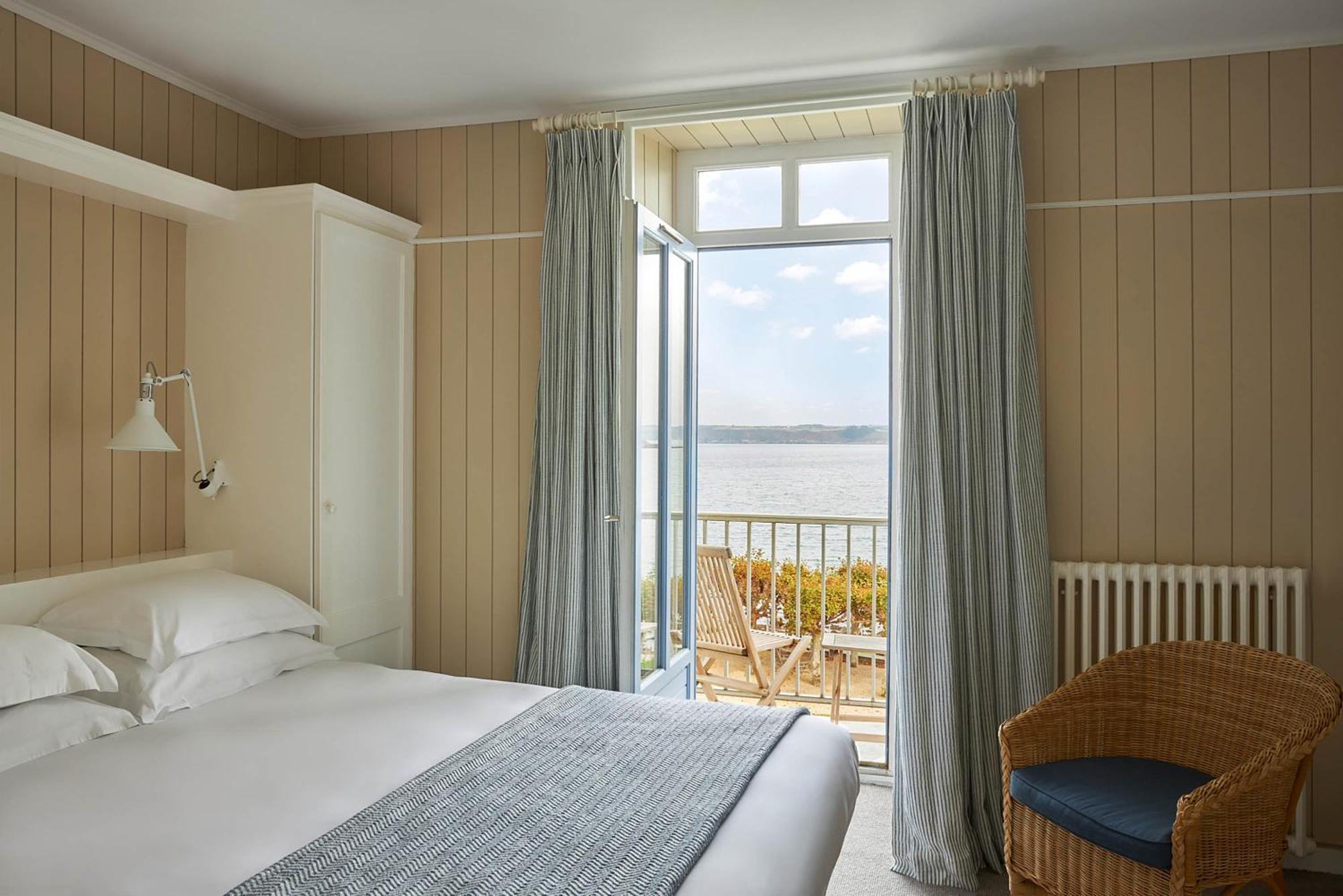 Le Grand Hotel Des Bains & Spa - Bretagne Locquirec Exterior foto