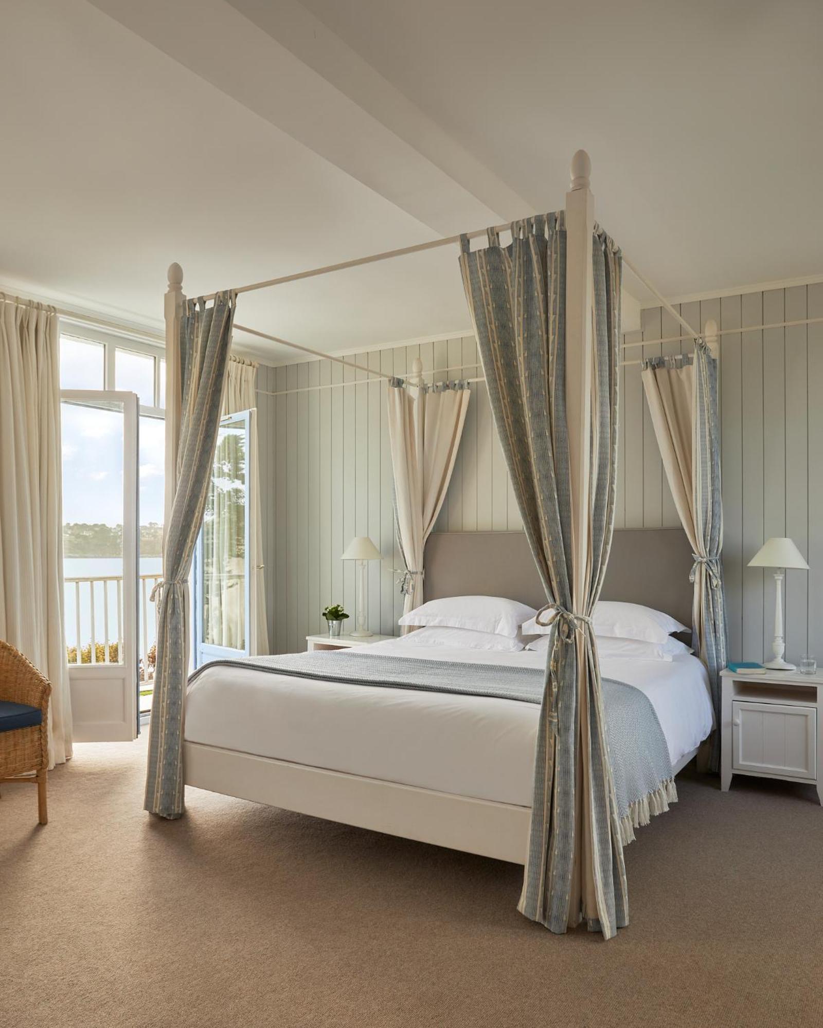 Le Grand Hotel Des Bains & Spa - Bretagne Locquirec Exterior foto