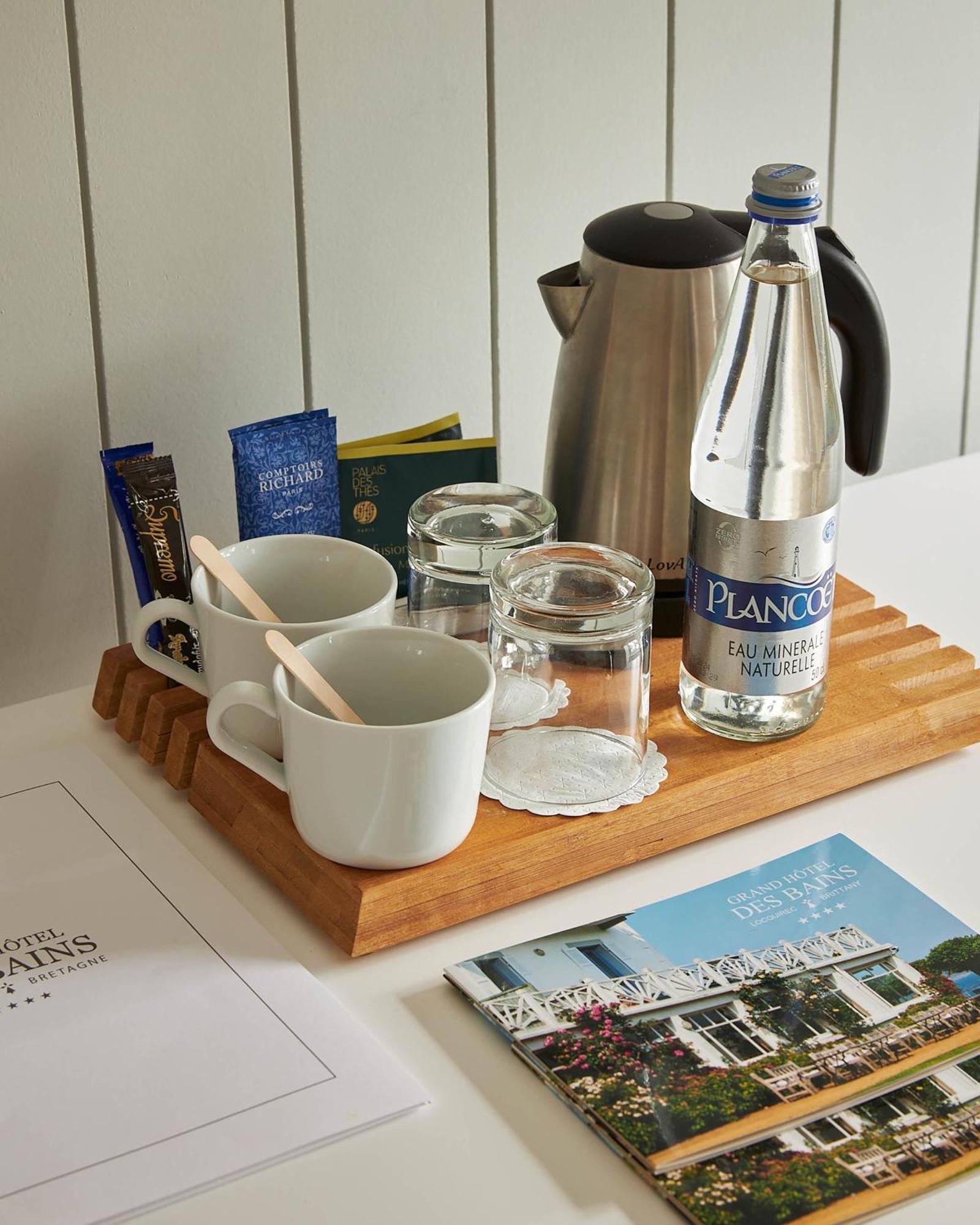 Le Grand Hotel Des Bains & Spa - Bretagne Locquirec Zimmer foto